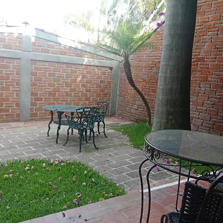Hosteria Las Quintas Hotel Restaurante Bar Cuernavaca Exterior photo